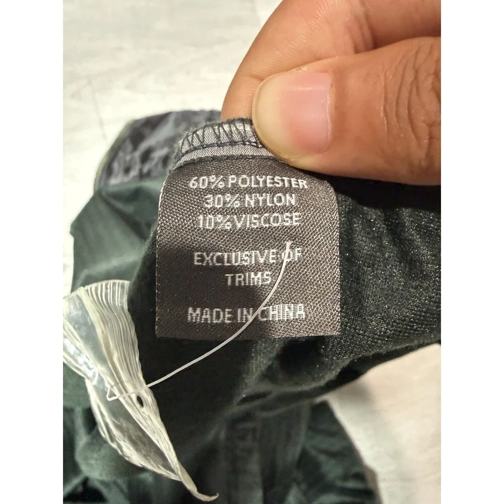 Silver Silk Men’s Dark Green Herringbone 3-Piece Suit Jacket, Vest, 44x30 Pants
